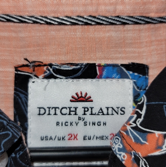 ditch plains by ricky singh hummingbird collared button down short sleeve size 2 - Picture 4 of 4